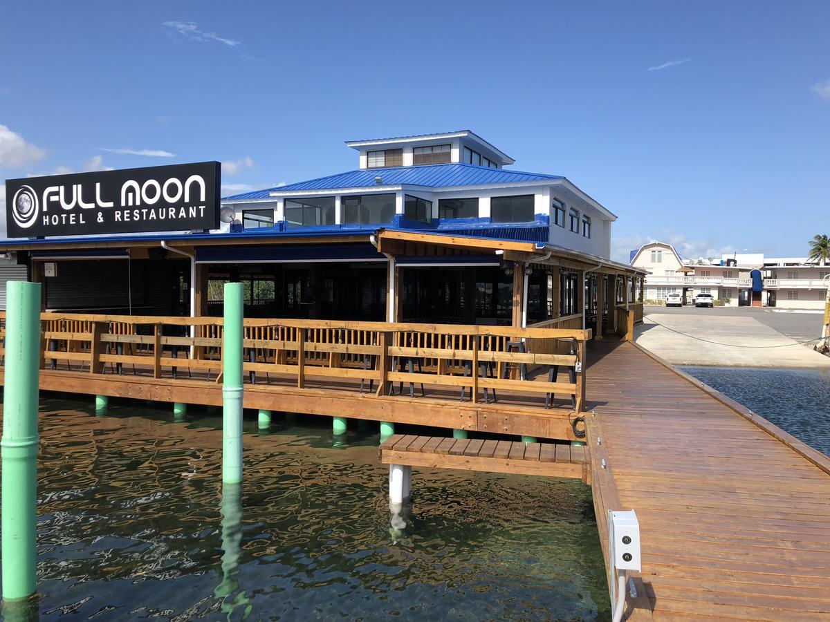 Full Moon Hotel & Restaurant 살리나스 외부 사진